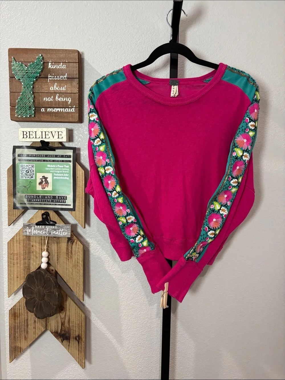 Free People metal tag Hot Pink Sweatshirt with Teal Floral Embroidered Sleeves